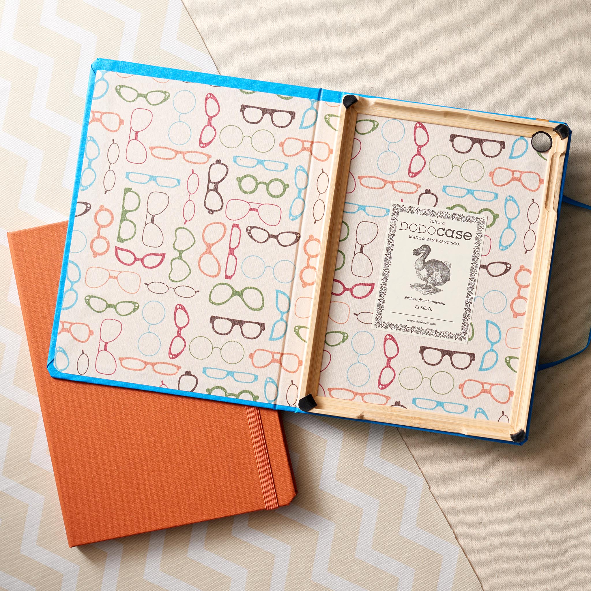 Retro glasses iPad folio cases