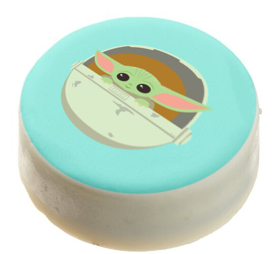 Baby Yoda Oreo Cookies.png