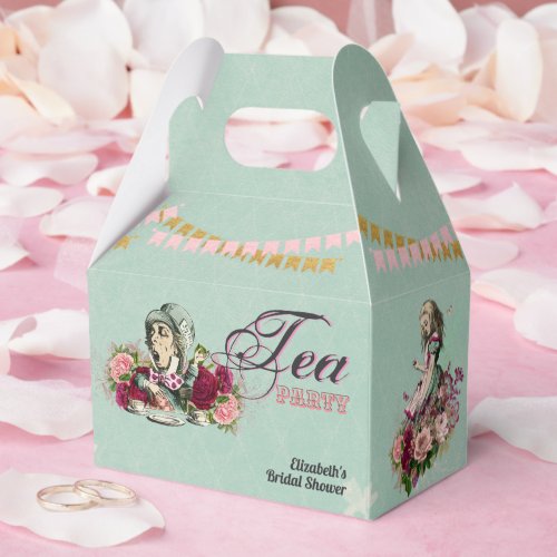 alices_wonderland_mad_hatter_tea_party_invite_favor_box-re23f3fae60874671bef49031202cb0ad_akgn27_8byvr_1024.jpg